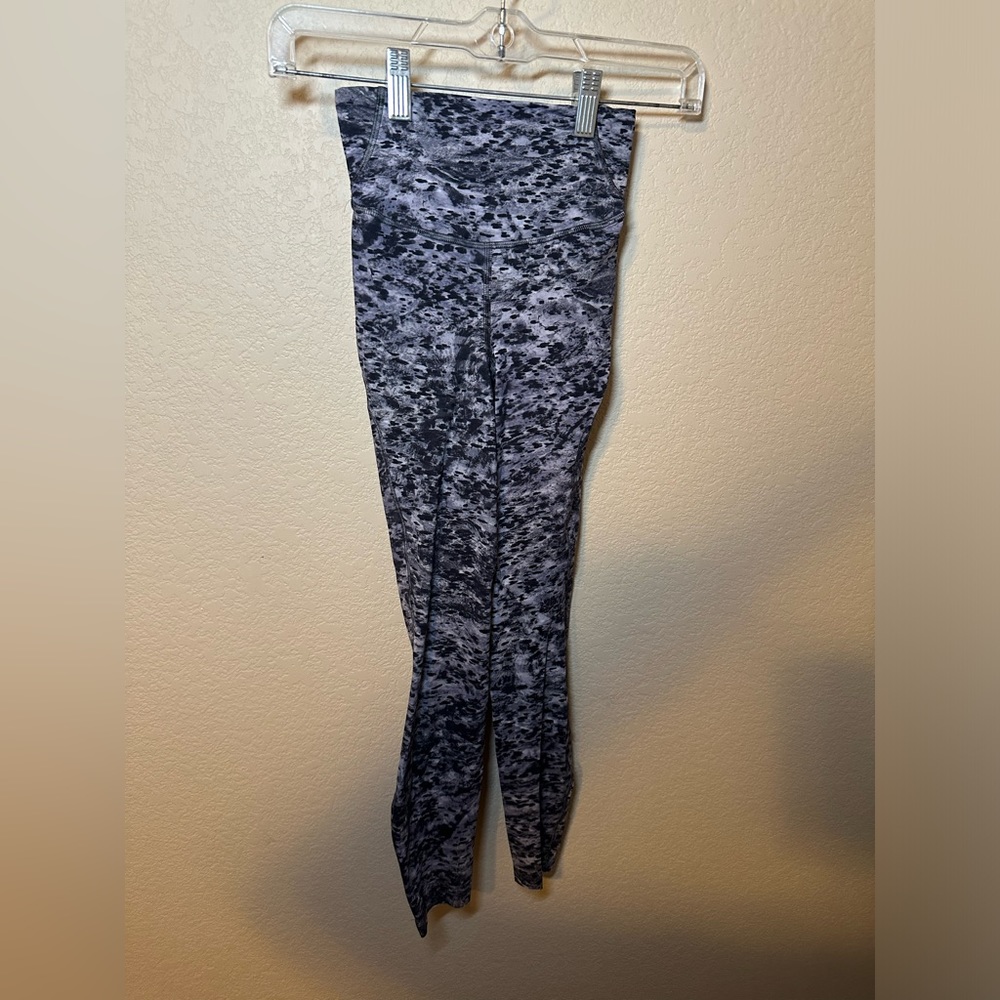 Lululemon Base Pace High-Rise leggings size 0